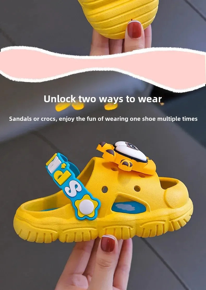 Sandales d'été mignonnes pour enfants, pantoufles confortables antidérapantes pour intérieur et extérieur, pour la plage et la maison, chaussures à enfiler pour garçons et filles