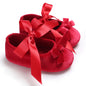 Baby Shoes Cute Baby Sweet Princess Style 0-1 Year Old Non slip Fabric Sole Newborn Red Holiday Walking Shoes 2023 New Ins Super