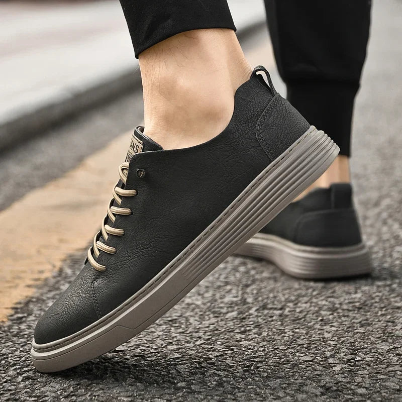 2024 New Genuine Leather Men's Casual Shoes Luxury Brand Outdoor Sneakers Tennis Masculino High Quality Sport Shoes for Men