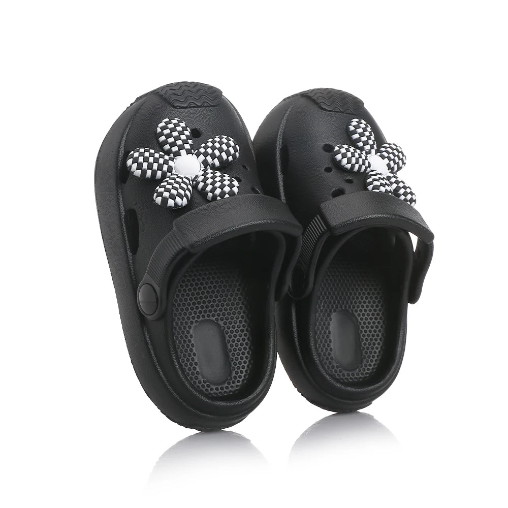 Chaussons de jardin pour enfants, jolies sandales à fleurs, sandales d'été pour garçons et filles, légères, tendance, antidérapantes, pour la plage