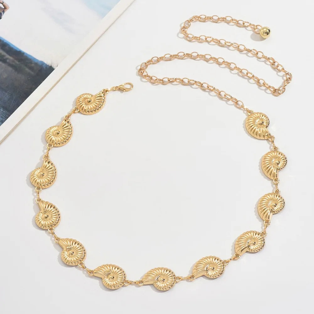 Chaîne de taille bohème d'été, pendentif en forme d'étoile de mer, coquillage, lien de taille ajouré, chaîne de corps pour bikini de plage pour femmes
