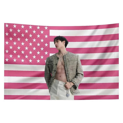 BANG CHAN Drapeau américain rose Bannière Kpop Idol Tapisserie murale à double couture Poster à suspendre pour chambre Dortoir Décoration Jardin Cour