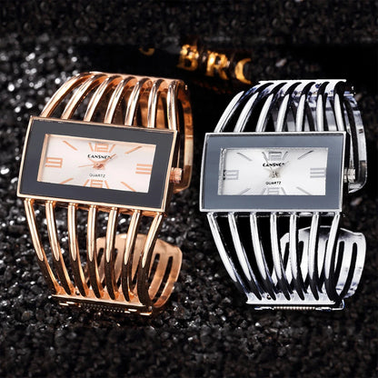 Montre-bracelet tendance pour femmes, bracelet entièrement en acier inoxydable, de luxe, en or rose, tendance 2025