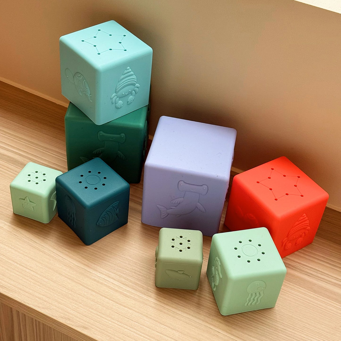 4PCS Silicone Stacking Cups Montessori Toy Square Nesting Bath Toy For Baby Early Education Sensory Development Teether Toy