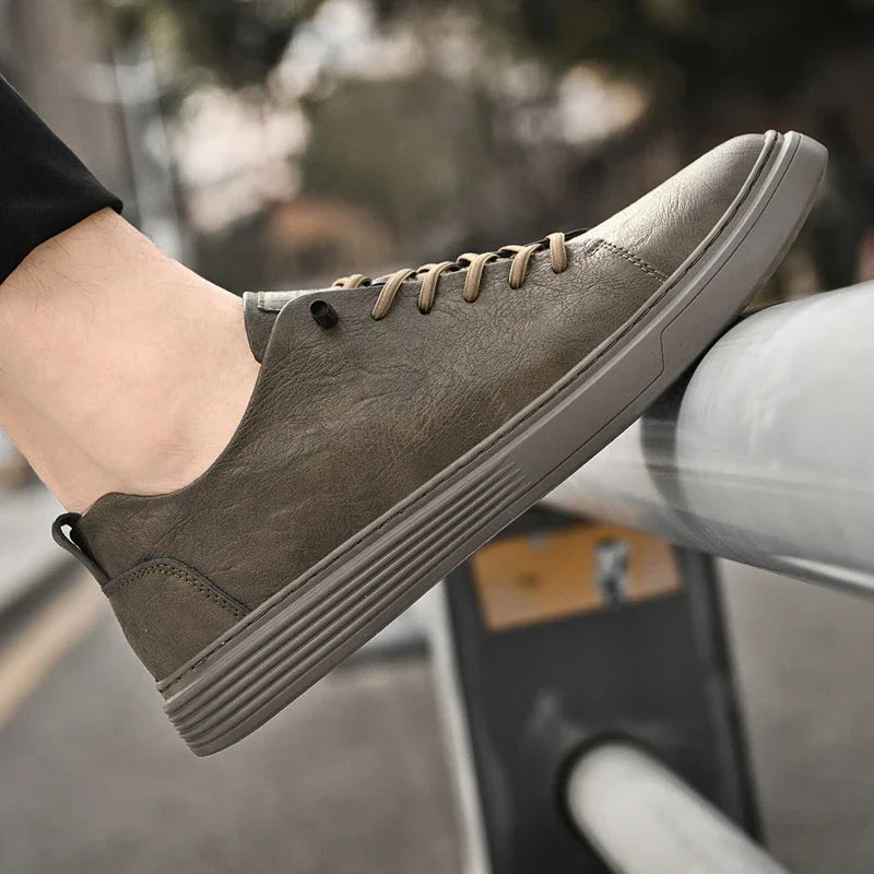 2024 New Genuine Leather Men's Casual Shoes Luxury Brand Outdoor Sneakers Tennis Masculino High Quality Sport Shoes for Men