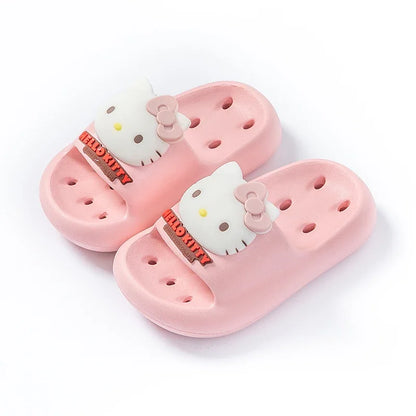Sanrio Kuromi Sandales d'été mignonnes pour enfants, pantoufles souples d'intérieur et d'extérieur, séchage rapide, semelle antidérapante, dessin animé, cadeau pour filles et garçons
